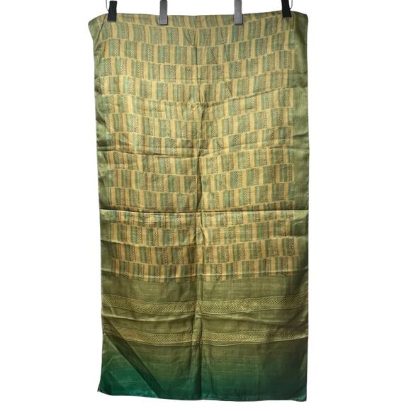 NWT Fabindia Women’s Green Silk Diya Print Stole Wrap Shawl Scarf 83” x 23”